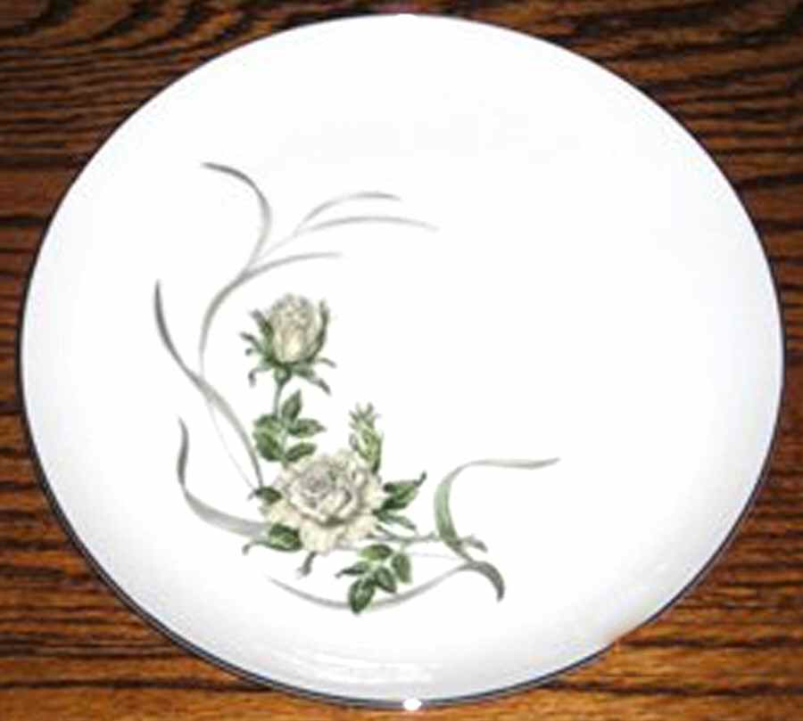 2020 Dinner Plate by Sone-1