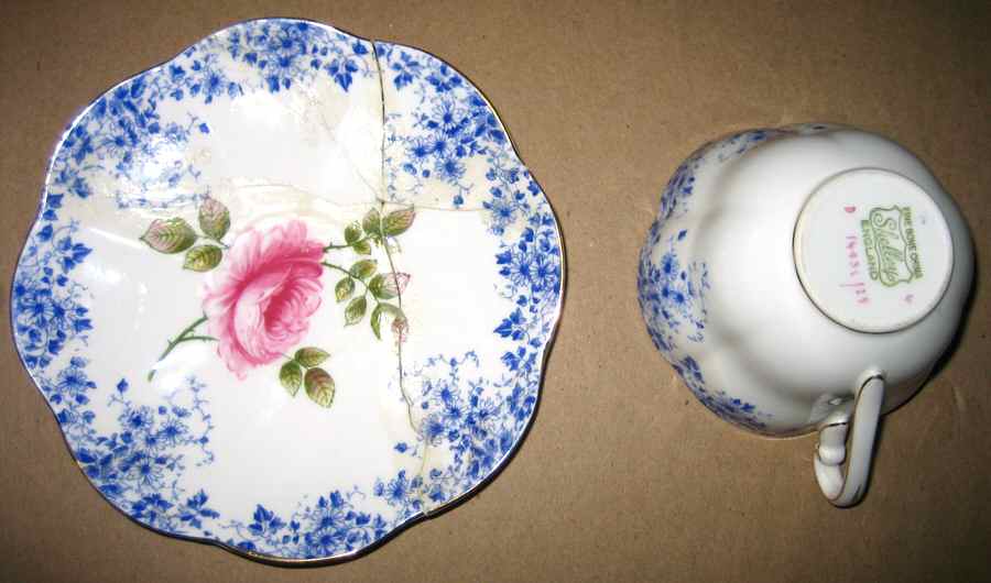 14936-28 Flat Cup & Saucer Set by Shelley-1