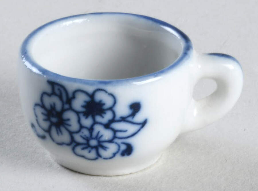 Blue and White Miniature Cup Only by Sadek-1