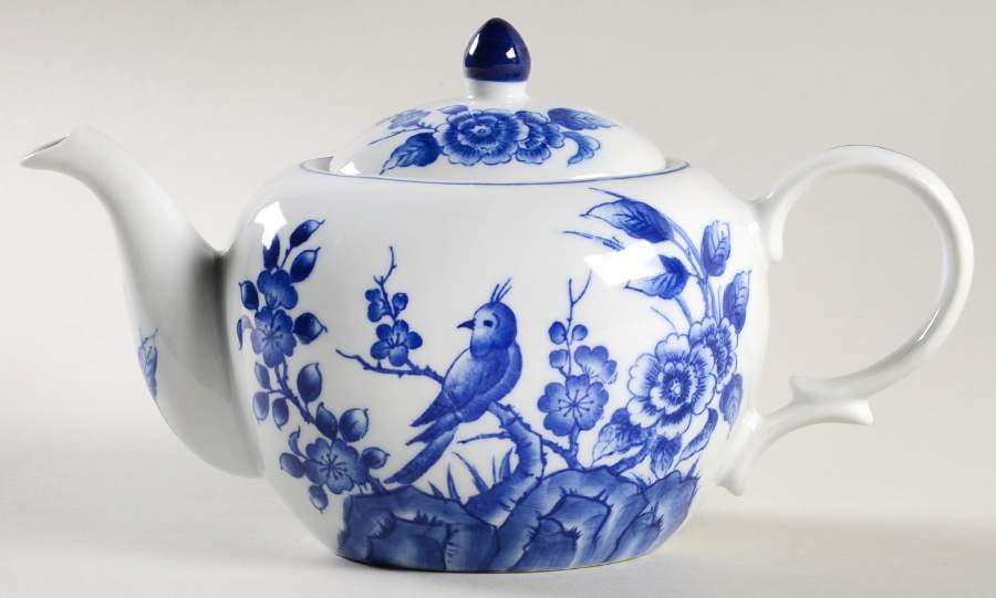 Blue and White Individual Teapot & Lid by Sadek-1
