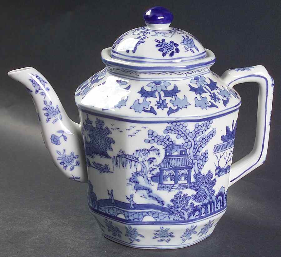 Blue and White Teapot & Lid by Sadek-1
