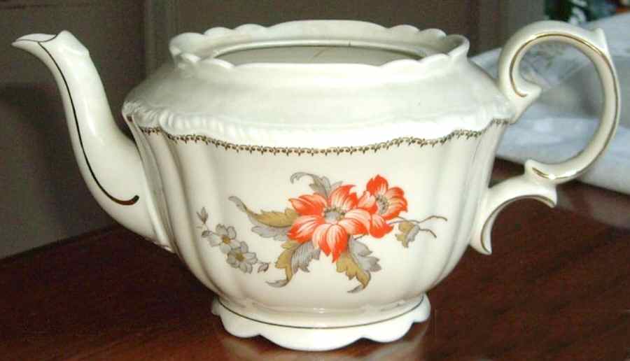 SCH521 Teapot No Lid by Schumann - Bavaria-1