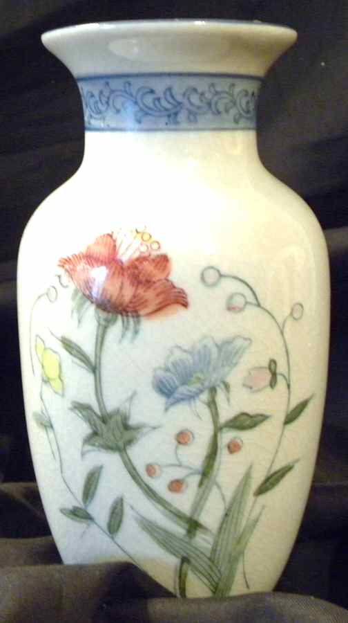 Fleurs de Chantilly Bud Vase by Sadek-1