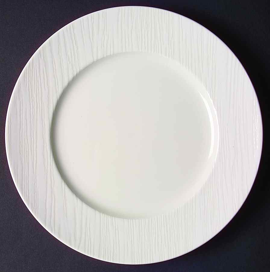 Beechwood White Dinner Plate by Sasaki-1
