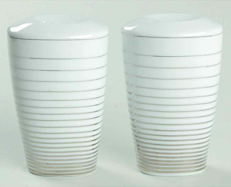 Echo Salt & Pepper Set by Sasaki-1