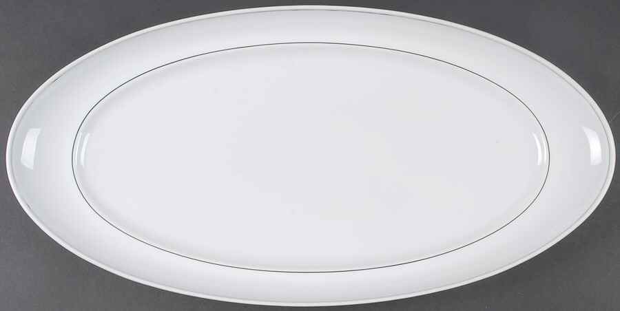 Echo 18" Oval Serving Platter by Sasaki-1