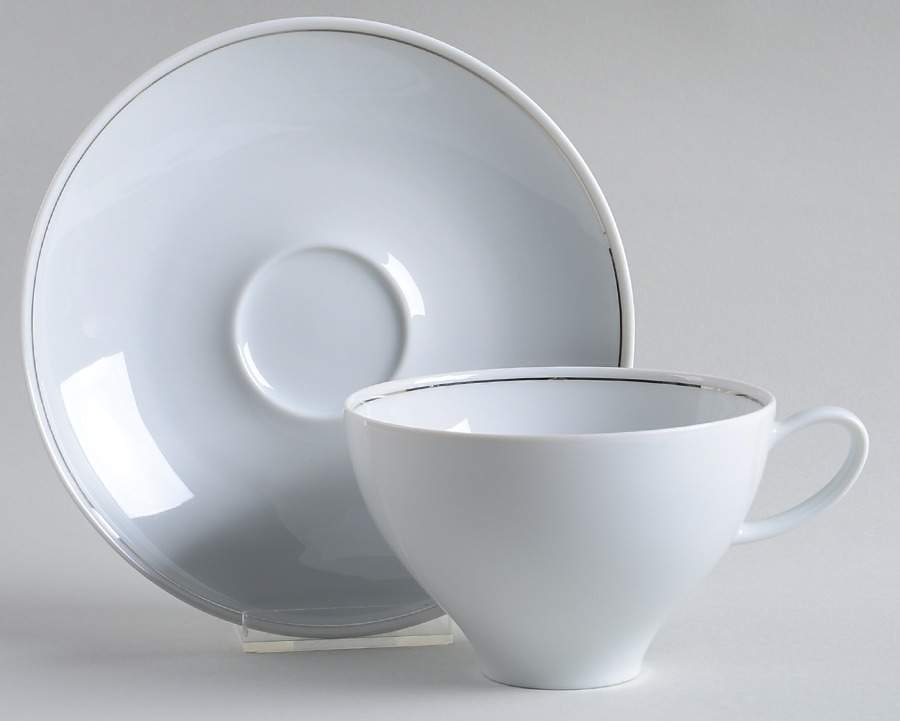 Echo Flat Cup & Saucer Set by Sasaki-1