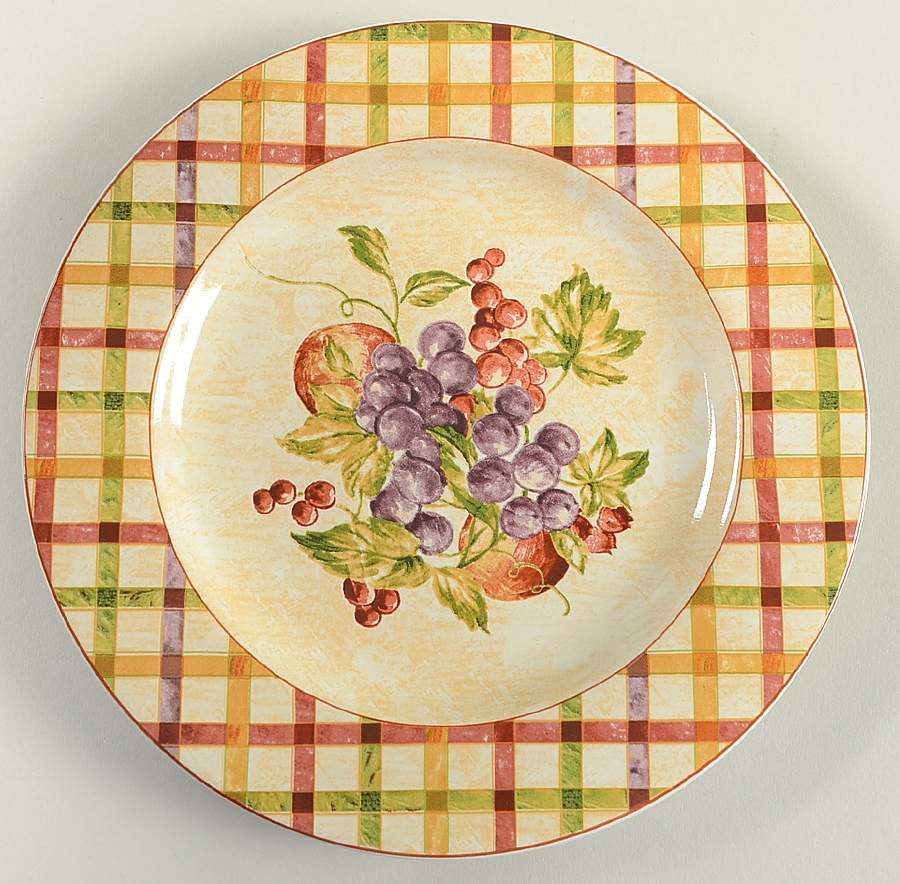 Victoria (Earthenware) Accent Salad Plate by Sakura-1