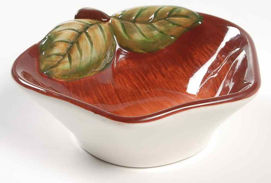 Victoria (Earthenware) Nappy by Sakura-1