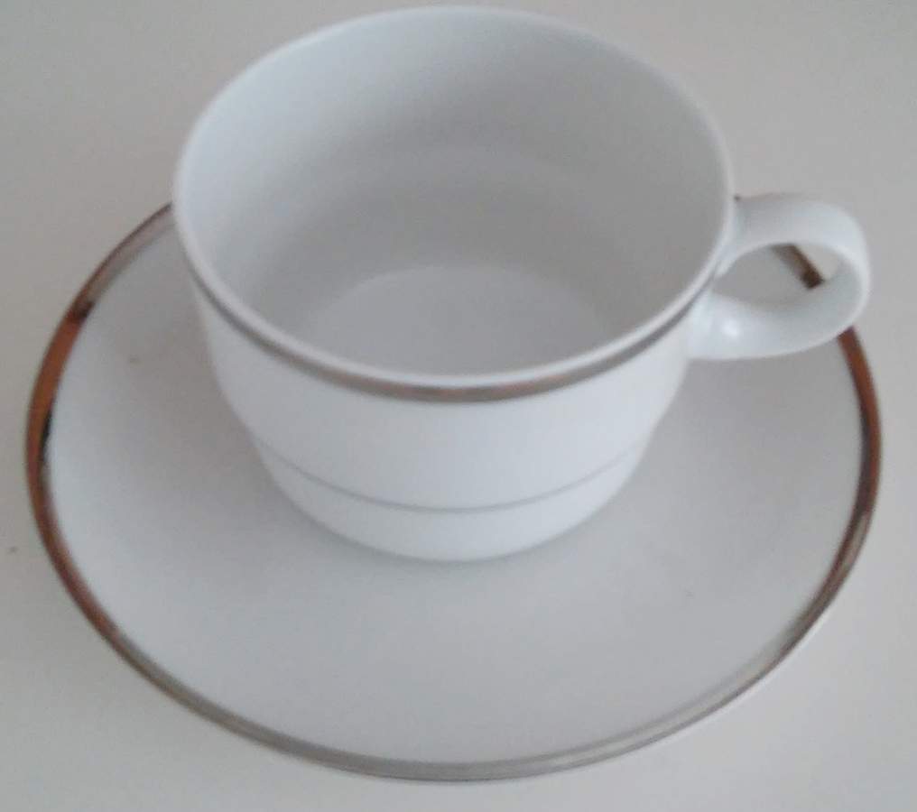 SCD92 (Coupe) Flat Cup & Saucer Set by Schonwald-1