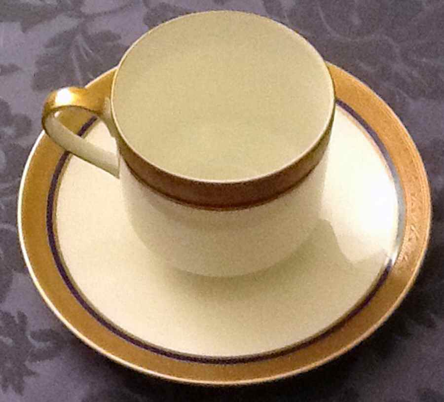 SCH524 Flat Demitasse Cup & Saucer Set by Schumann - Bavaria-1