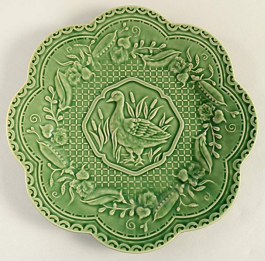 Le Jardin Luncheon Plate by Sadek-1