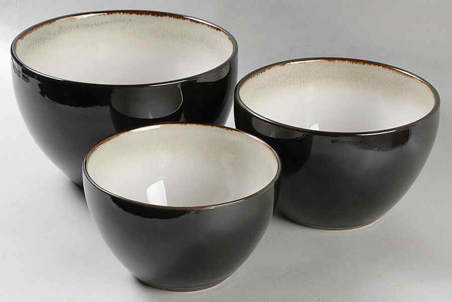 Eclipse Black (3 Piece) Mixing Bowl Set (9", 8", 7") by Sango-1
