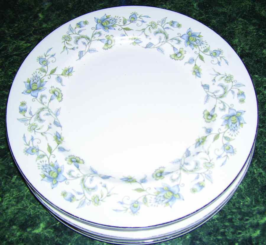 Rosanne Dinner Plate by Sovereign Potters-1