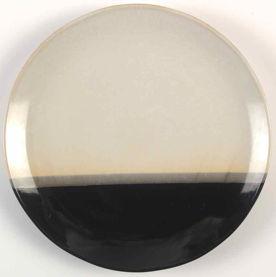 Trio Black Dinner Plate by Sango-1