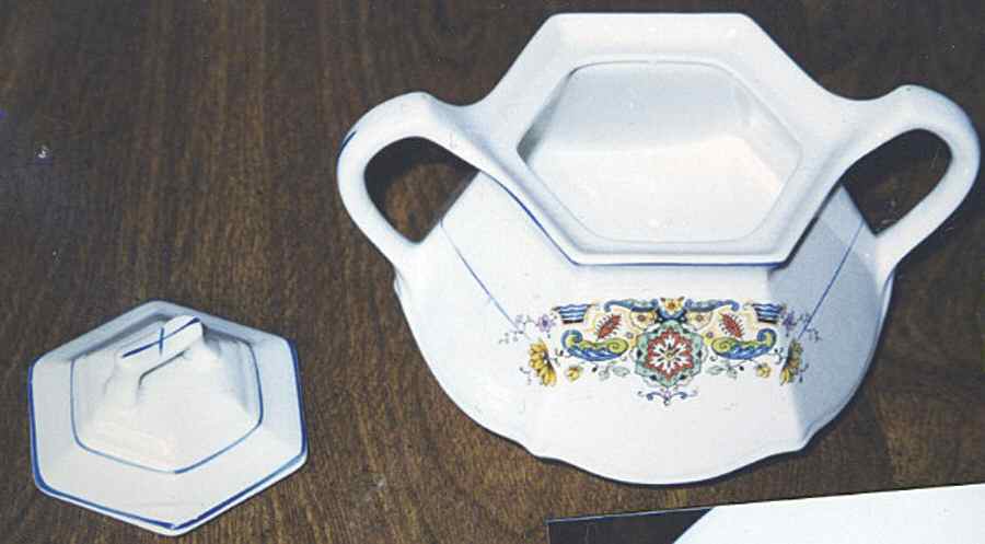 2244 Sugar Bowl & Lid by Salem-1