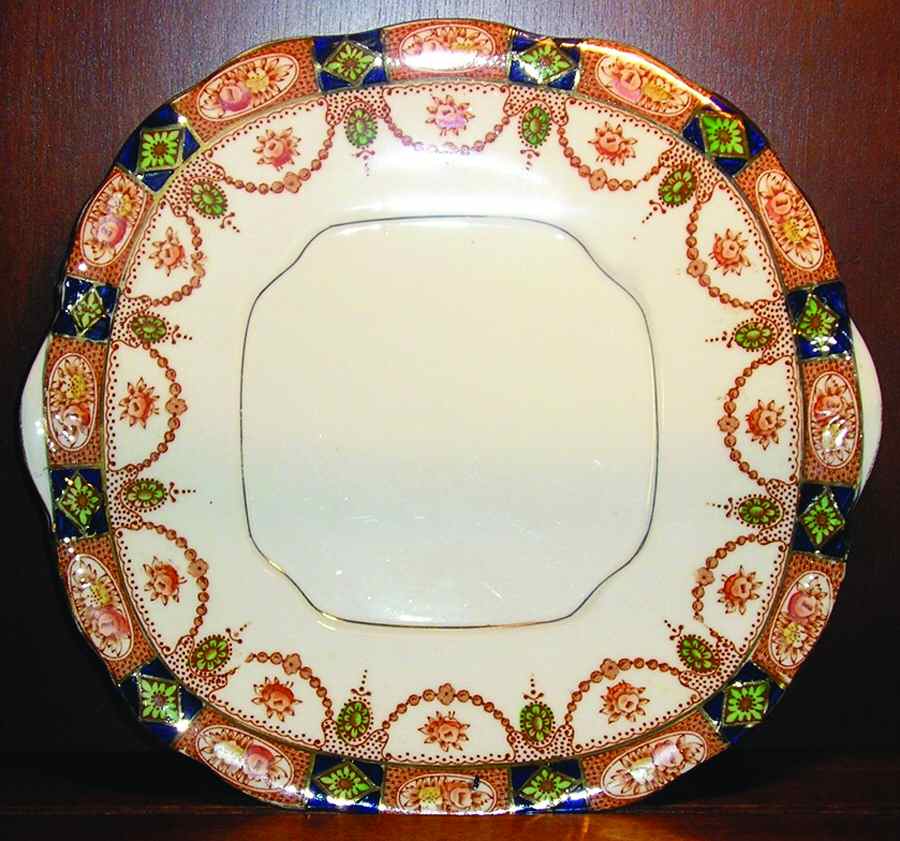 SLS37 Square Handled Cake Plate by Salisbury-1