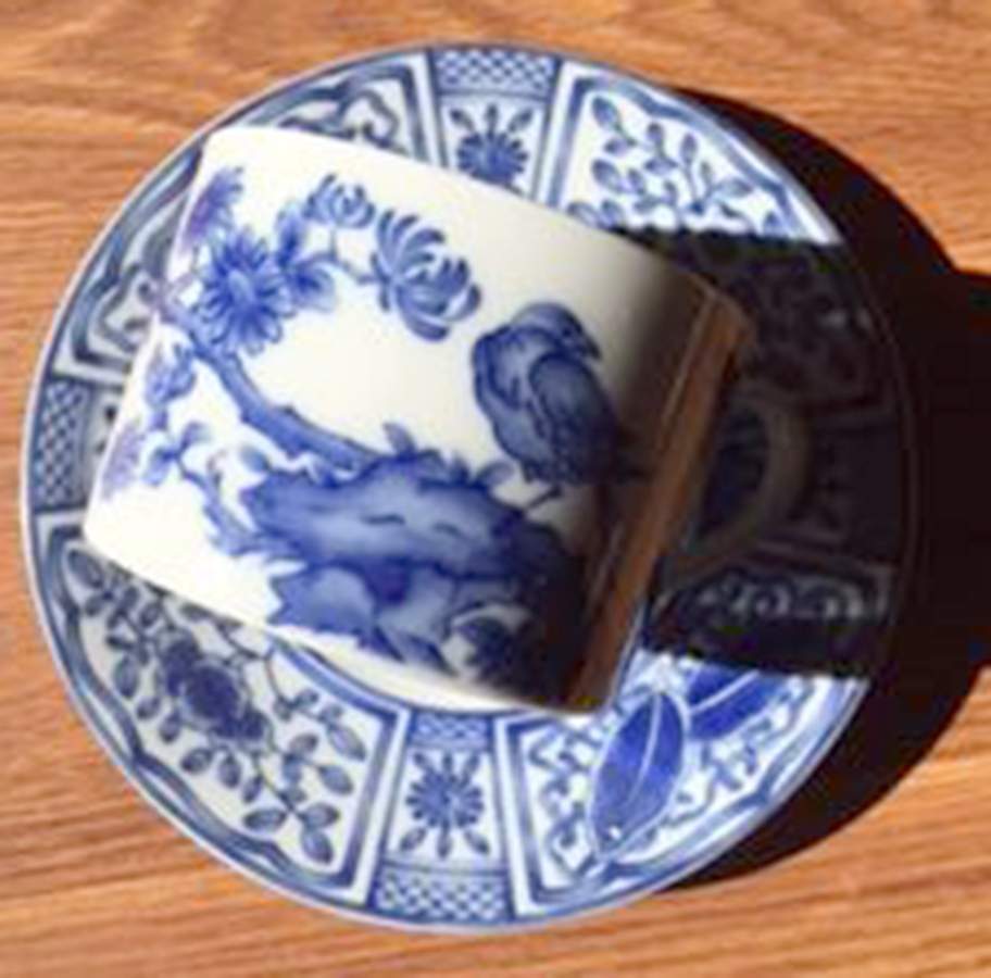 SMB3 Flat Cup & Saucer Set by Smithsonian Institute-1