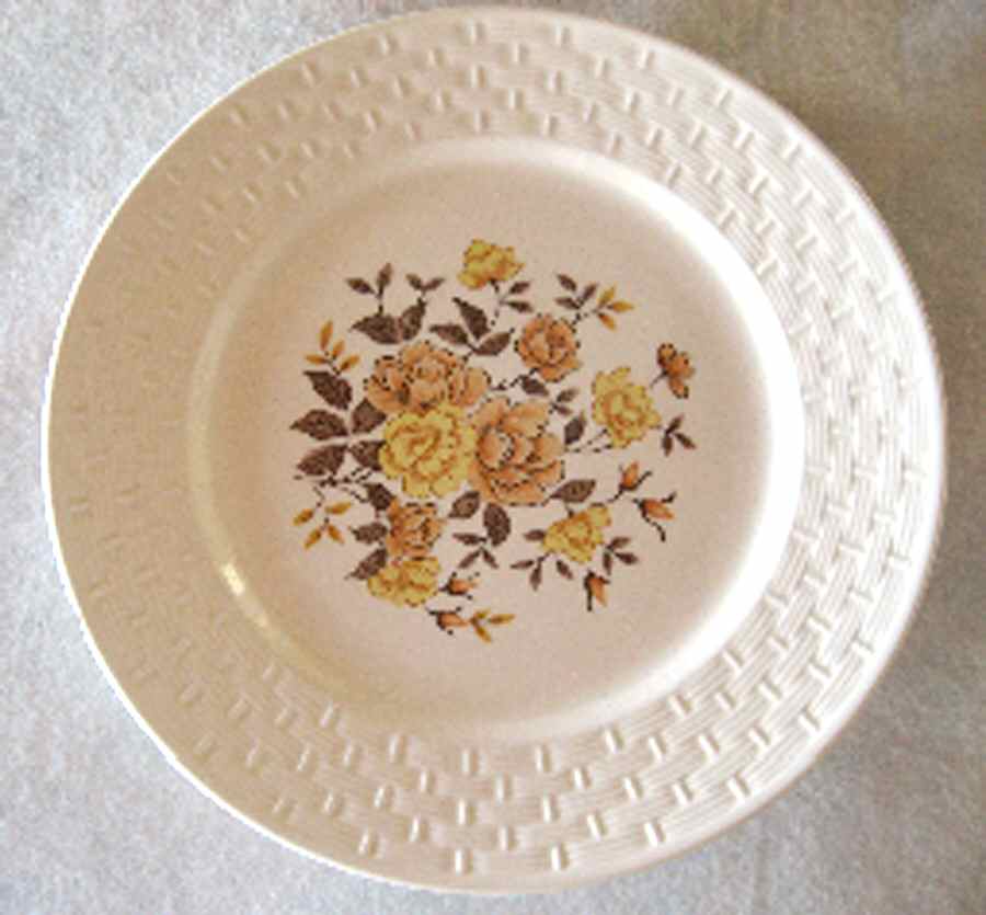 Serenade Dinner Plate by Sakura-1