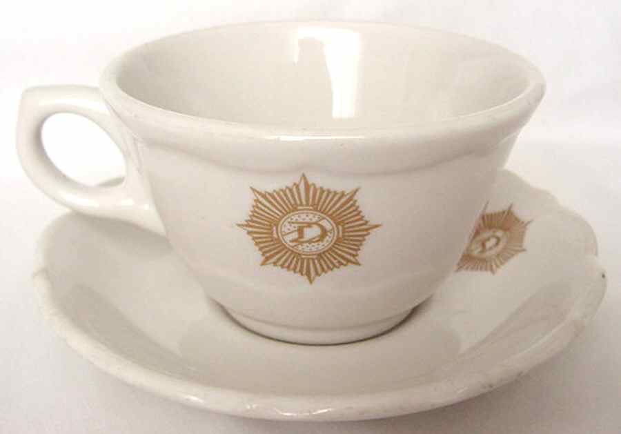 SY842 Flat Cup & Saucer Set by Syracuse-1