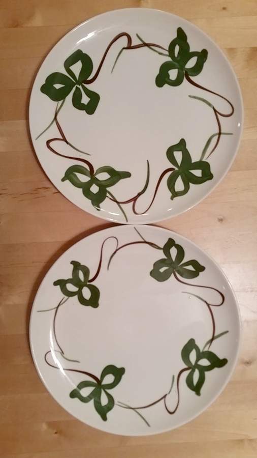 Green Briar Ivy Dinner Plate by Stetson-1
