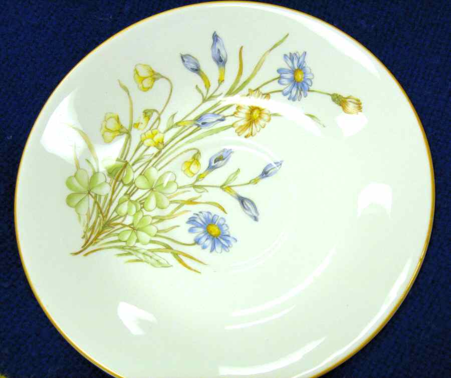 SUT47 Saucer by Sutherland-1