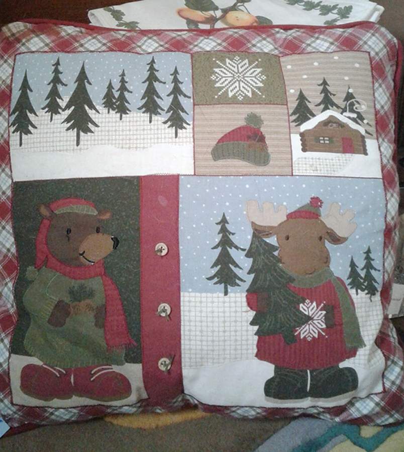Heartland Pillow by St Nicholas Square-1