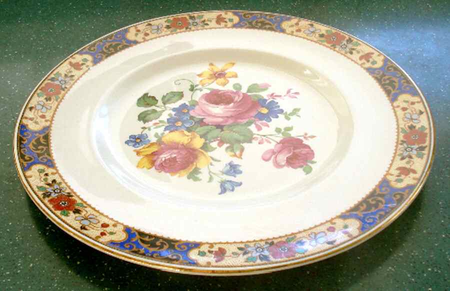 6481 Dinner Plate by Soho Pottery-1
