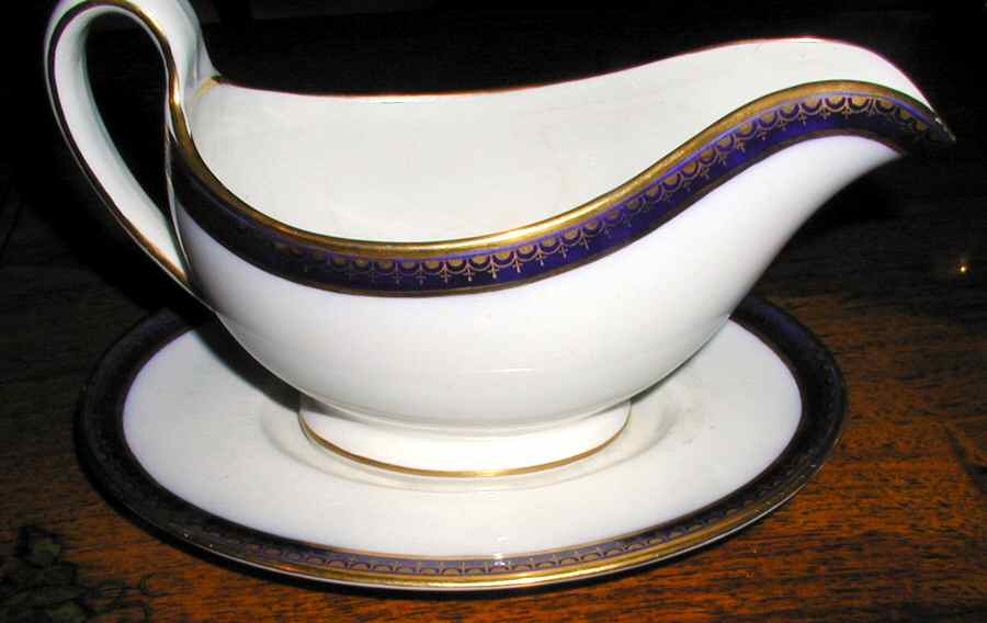 2-5486 Gravy Boat & Underplate by Spode-1