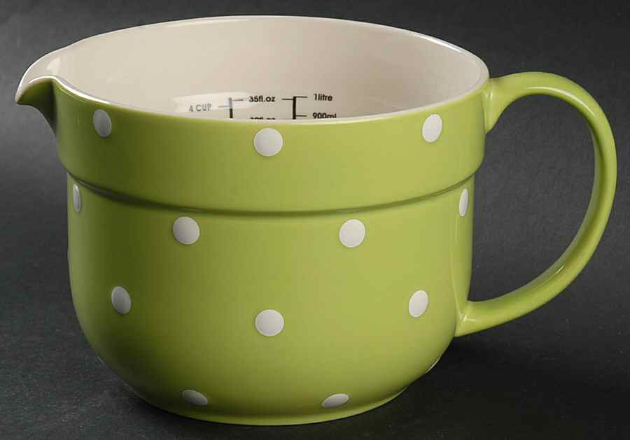 Baking Days Green 32 Oz Measuring Jug by Spode-1