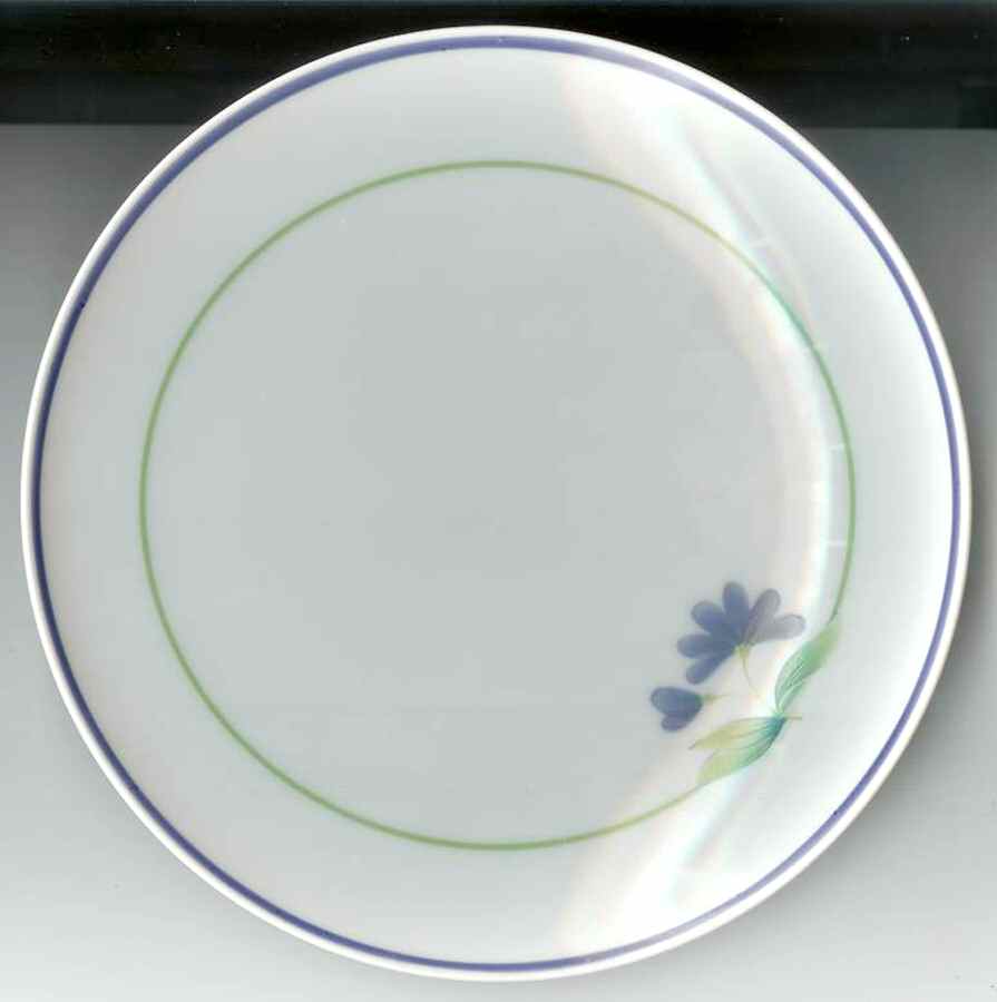 Gretchen Salad Plate by Signature-1