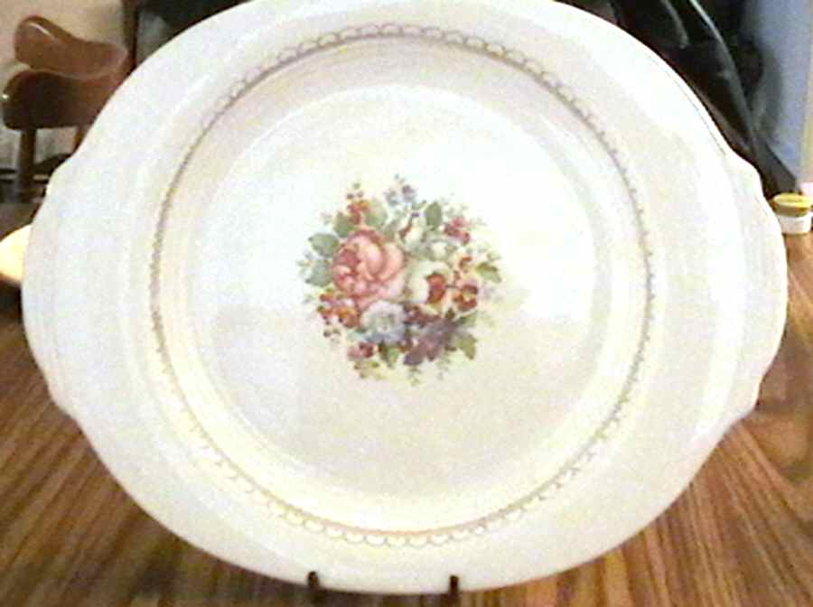 Corsage 13" Oval Serving Platter by Salem-1
