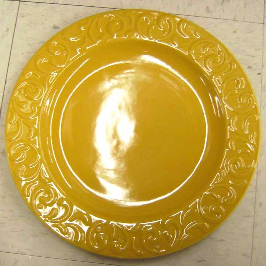 De la Vina Sunflower Dinner Plate by Signature-1