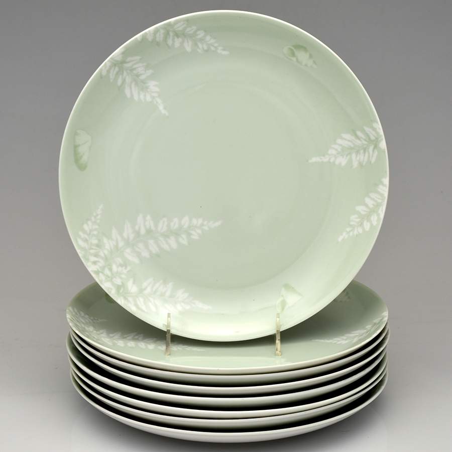 Shoreline Dinner Plate - Set of 8 by Spode-1