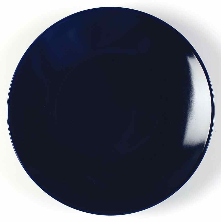 Blueberry Dinner Plate by sengWare-1