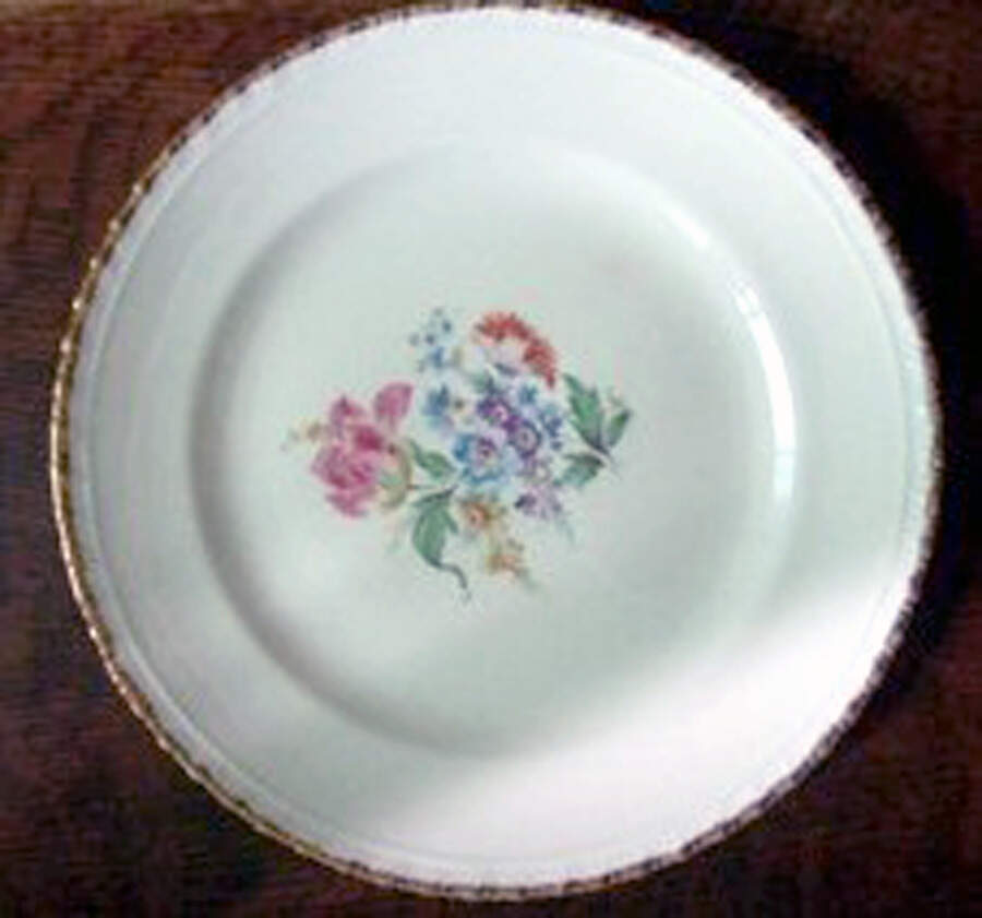 892-47 Dinner Plate by Sovereign Potters-1