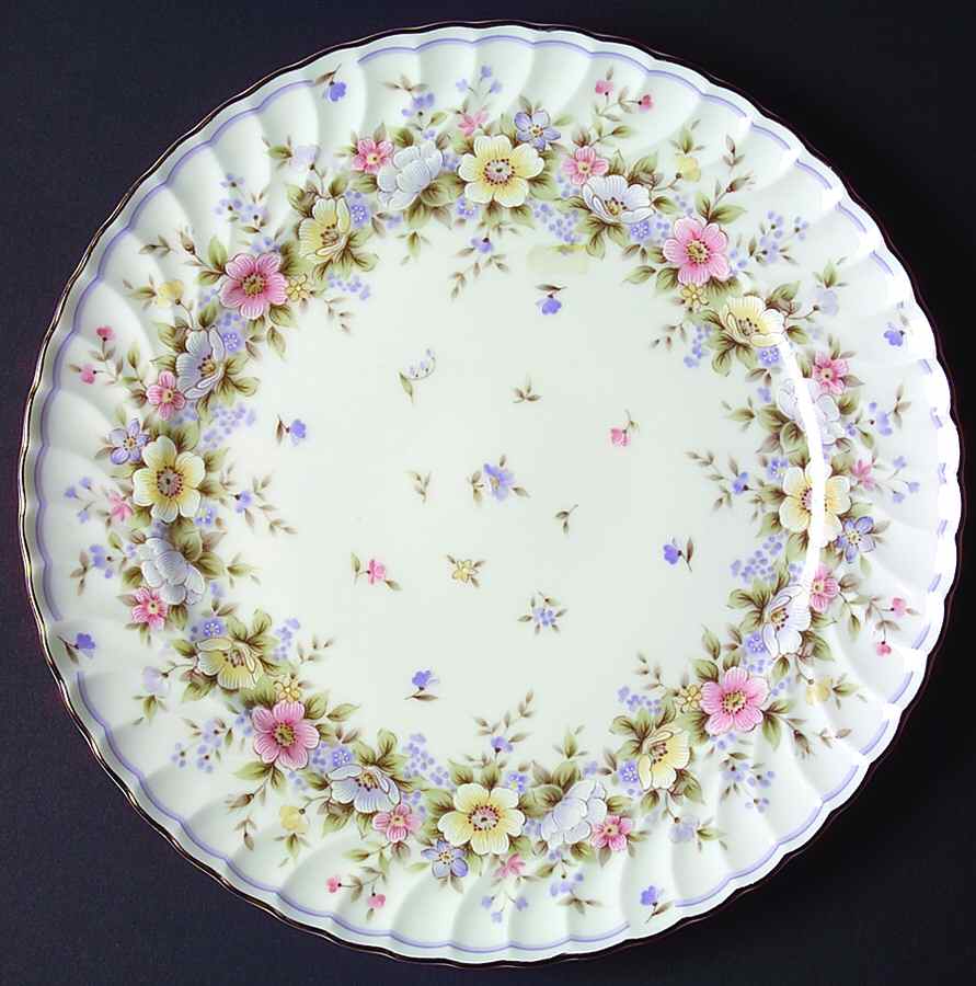 Grace Cake Plate by Sadek-1