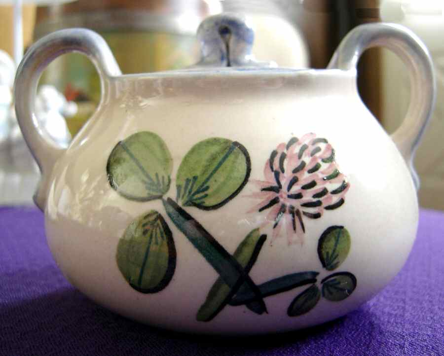 Clover Sugar Bowl & Lid by Stangl-1