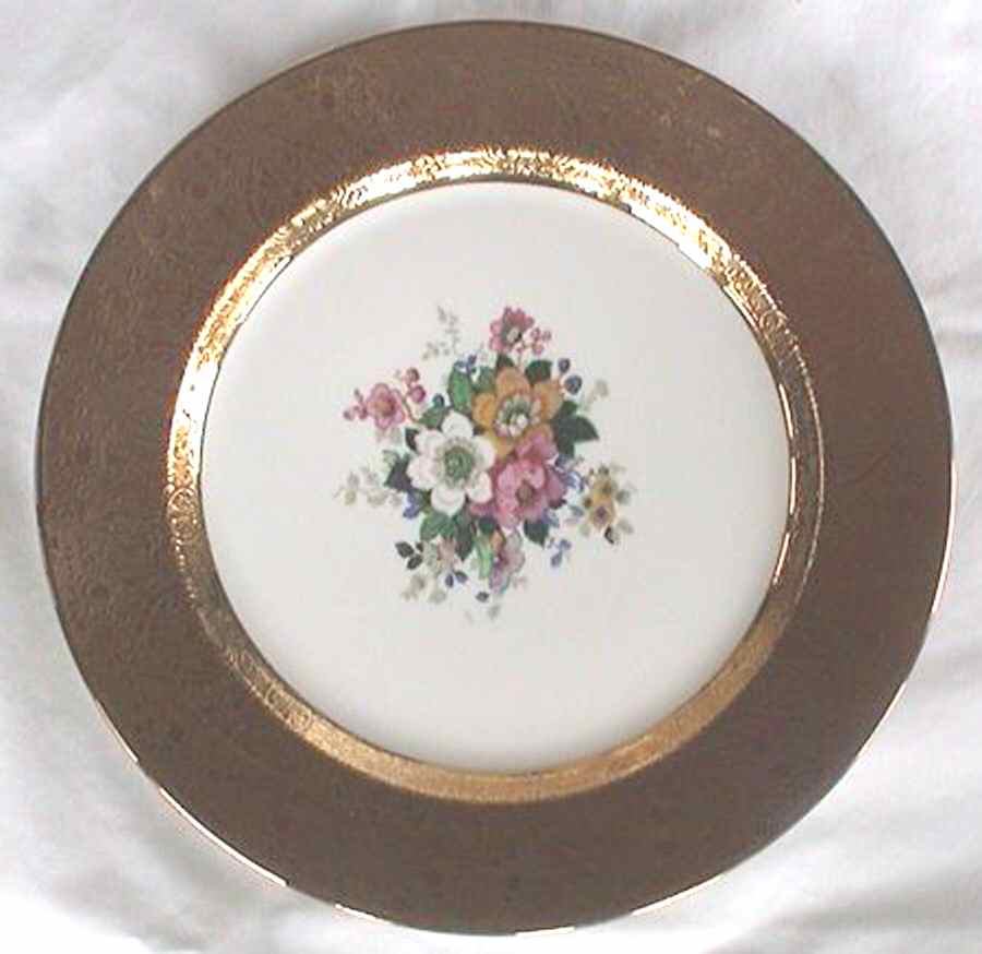 SUB36 Dinner Plate by Superior Bavaria-1