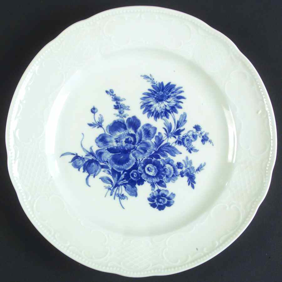 SLT365 Luncheon Plate by Seltmann-1