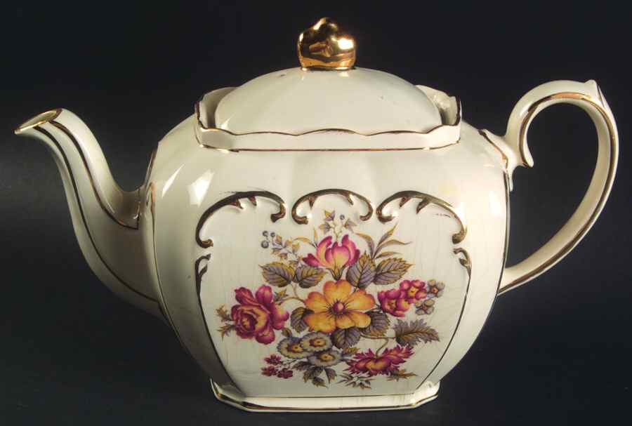 2997 Teapot & Lid by Sadler-1