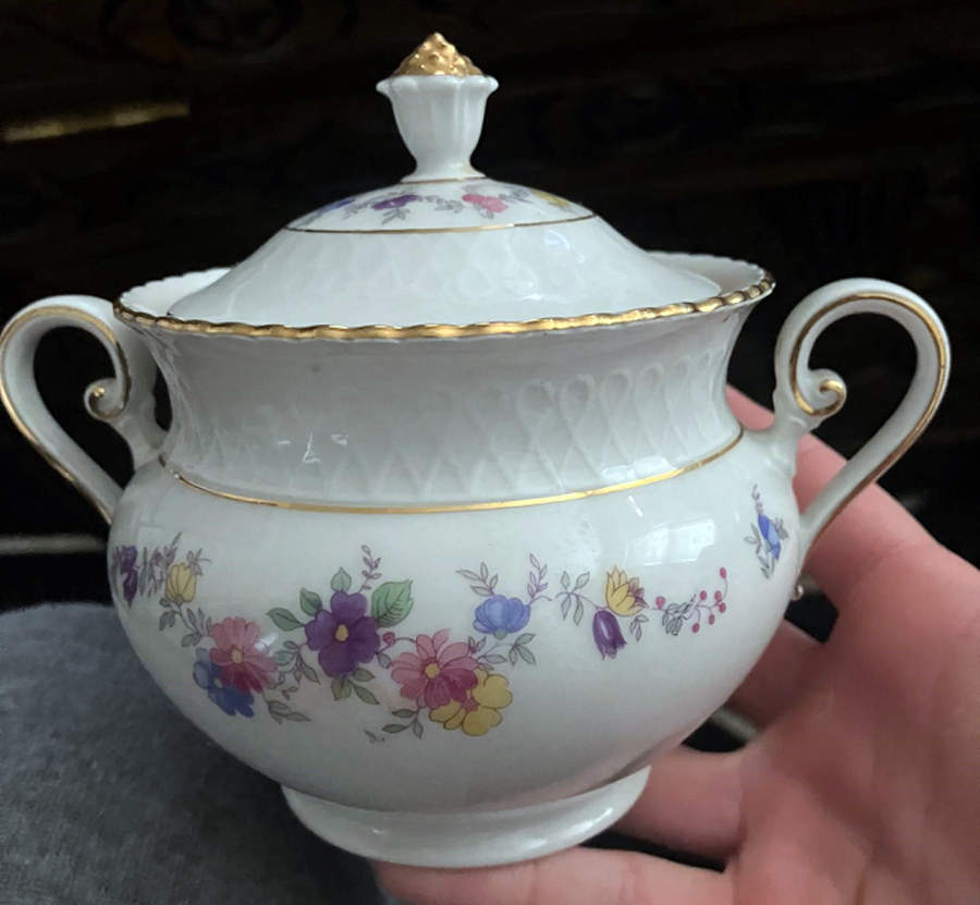 23078 Sugar Bowl & Lid by Seltmann-1