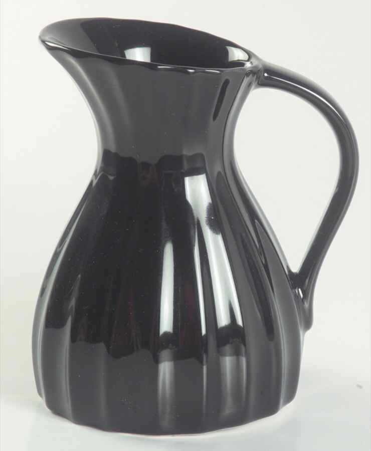 Dynasty Black Creamer by Sasaki-1