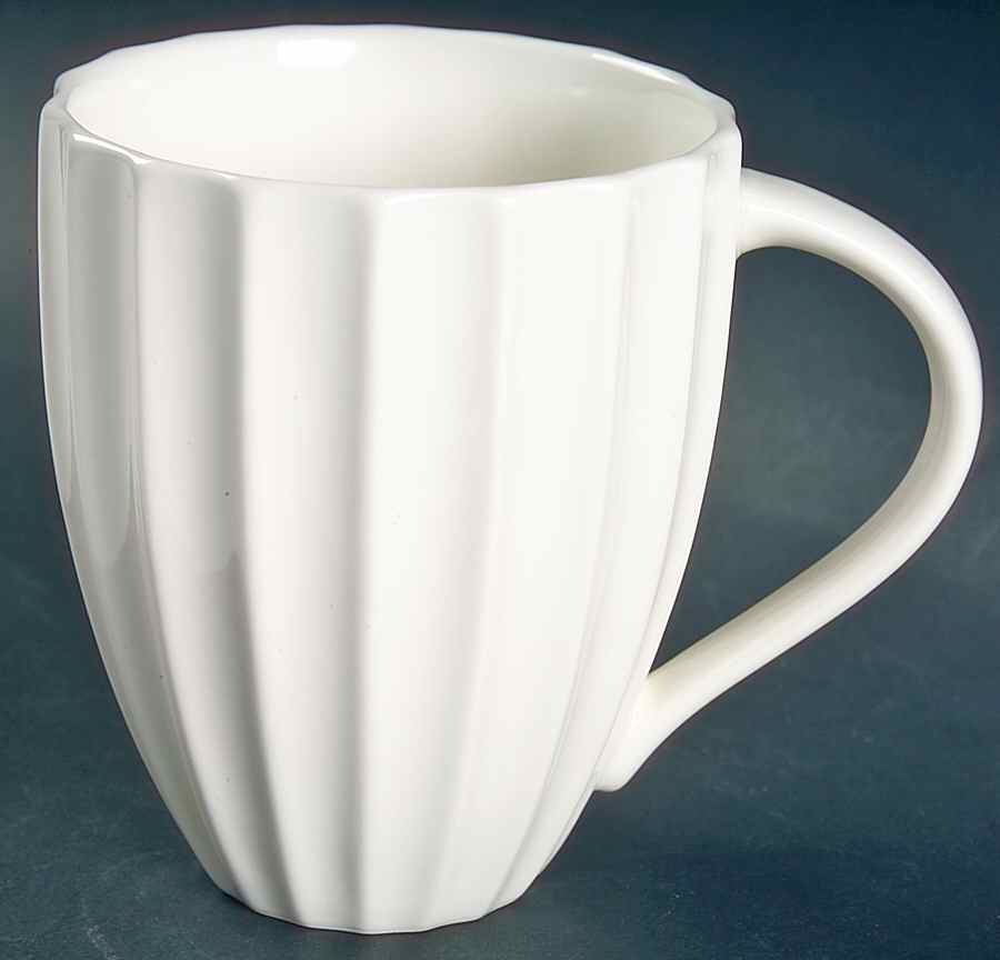 Dynasty White Mug by Sasaki-1