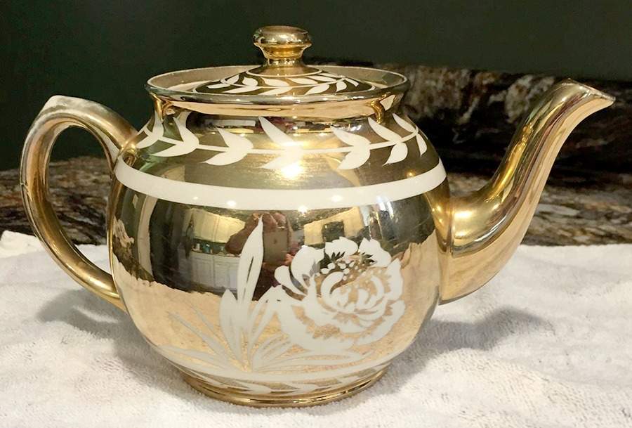 1702BJ Teapot & Lid by Sadler-1