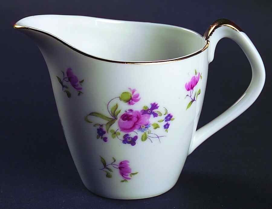 4648 Creamer by Saji-1