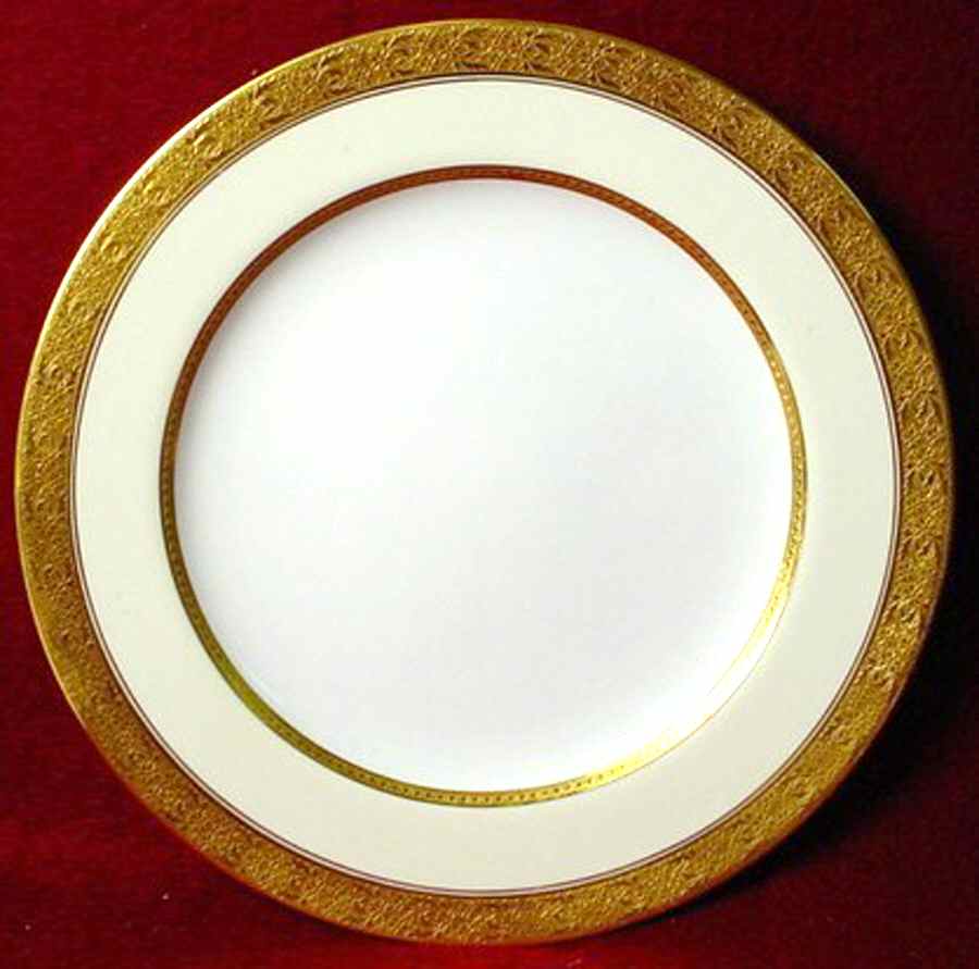 A105 Dinner Plate by Spode-1