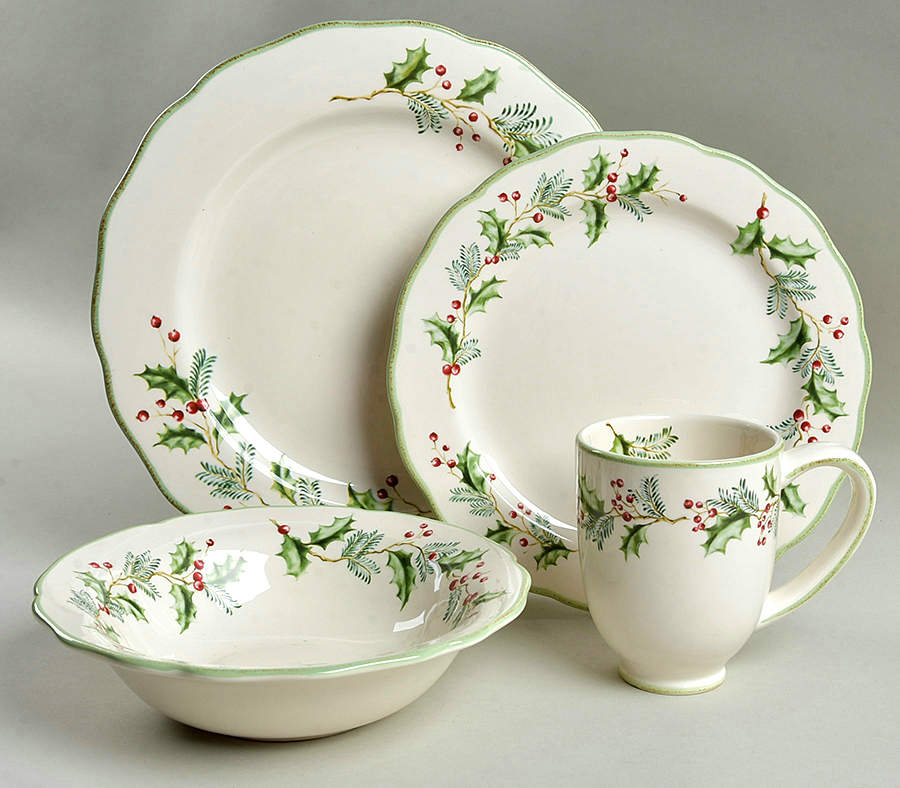 Holly Berry 4 Piece Place Setting by St Nicholas Square-1