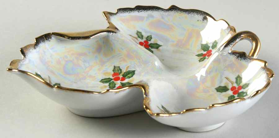 SER6 7" Leaf Dish by Sterling China (Japan)-1