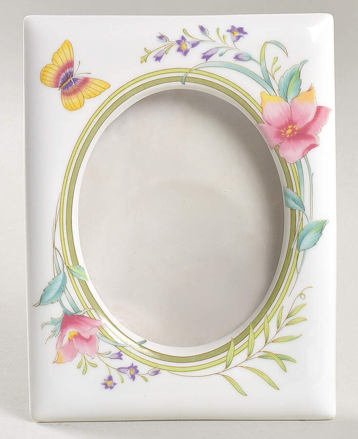 SAD71 Frame-Holds 2" X 3" by Sadek-1